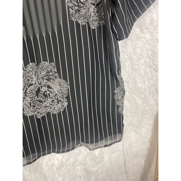 MECCA GOLD Men's Button Down Short Sleeve Shirt XL Striped Floral Lace - Picture 8 of 10